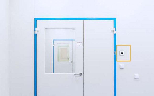 New Cleanroom display unit